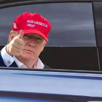 Знаменитость Авто Окно Наклейка 2024 Голосование Смешная Наклейка На Окно Автомобиля Президент Трамп Наклейка На Автомобиль Украшения Аксессуары