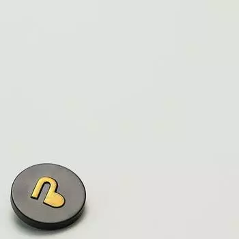 Знаменитый стиль Черно-белая металлическая смоляная пуговица Love для свитера, пиджака, кожаного пальто, пуговицы 1 #[Antique Gold Love Black] 17mm