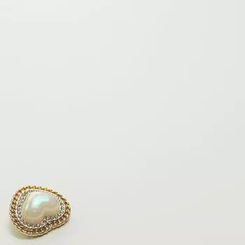 Знаменитый стиль Love Belt Diamond Ab Цветные пуговицы Блейзер Меховое пальто Свитер Металлические пуговицы 1 #[Love Hollow Phnom Penh AB Color] 18mm