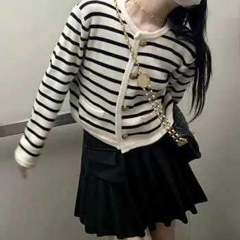 Золотая пуговица с контрастной полосой и круглым вырезом, маленький ароматный вязаный кардиган, женский осенний французский свободный короткий свитер с наложением, женское пальто One Size белый