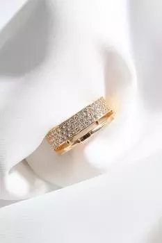 Золотое кольцо с цирконом