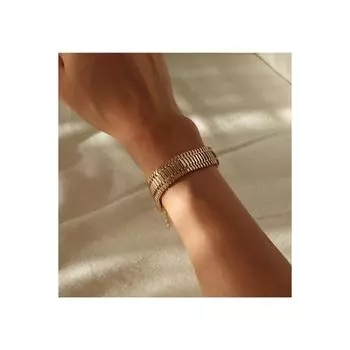 Золотой браслет из тонкой сетки