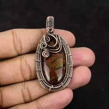 Золотой кулон из питерсита, кулон с драгоценным камнем, медная проволока, кулон, медные украшения, дизайнерский кулон ручной работы, подарок для мамы, подарок для нее