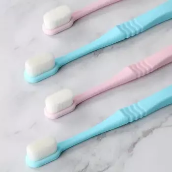 Зубная щетка TOYAKU Nano, мягкая [не повреждает десны] Ультратонкая зубная щетка с щетиной, Clear Clean, компактная головка, набор из 4 штук