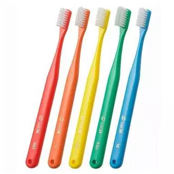 Зубные щетки Tuft 24 x 5 в ассортименте (МХ (немного жесткий))