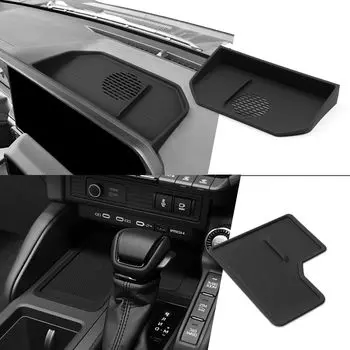 ZUNDUO Toyota New Land Cruiser 250 Land Cruiser 250 Series Эксклюзивная беспроводная зарядка Резиновый коврик Лоток для хранения за экраном Консольный лоток Land чёрный