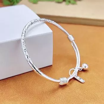 Zuyin 999,9 Bright Face Push-Pull Стиль Яркий узор молотка Серебряный браслет Женский шелковый колокольчик в национальной упаковке Простой защитный браслет Adjustable size