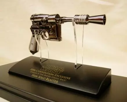 Звездные войны Хан Соло EP5 Blaster Mini Scale Comic Con (2006 Ограниченный)