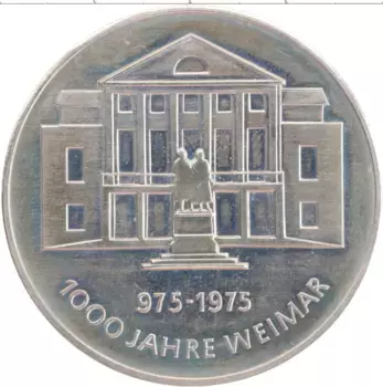 Медаль ГДР 1975 года Медно-никель 1000 лет Веймар