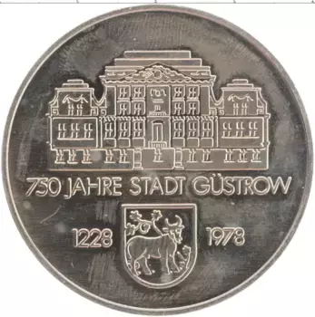 Медаль ГДР 1978 года Медно-никель 750 лет Густроф