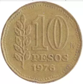Монета 10 песо Аргентины 1976 года Латунь