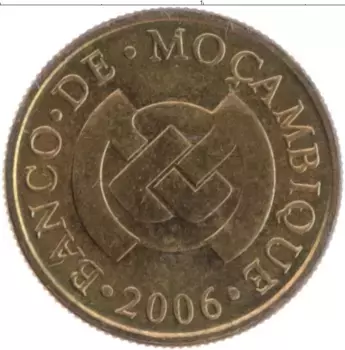 Монета 10 сентаво Мозамбика 2006 года Латунь
