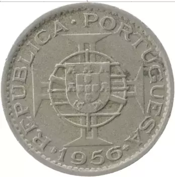 Монета 2 1/2 эскудо Анголы 1956 года Медно-никель