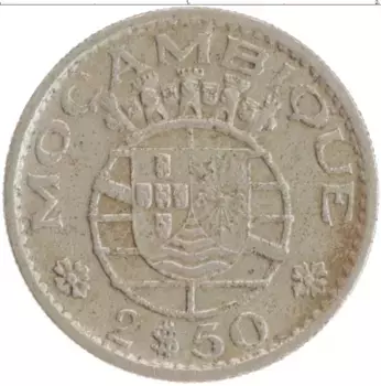 Монета 2 1/2 эскудо Мозамбика 1973 года Медно-никель