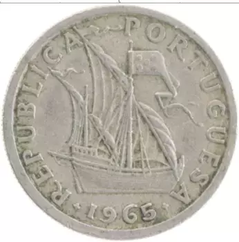 Монета 2 1/2 эскудо Португалии 1965 года Медно-никель