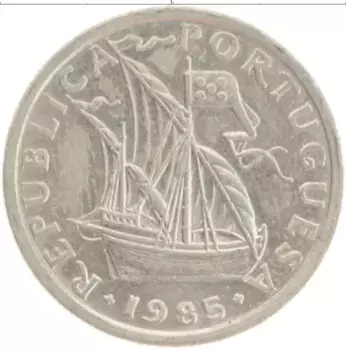 Монета 2 1/2 эскудо Португалии 1985 года Медно-никель