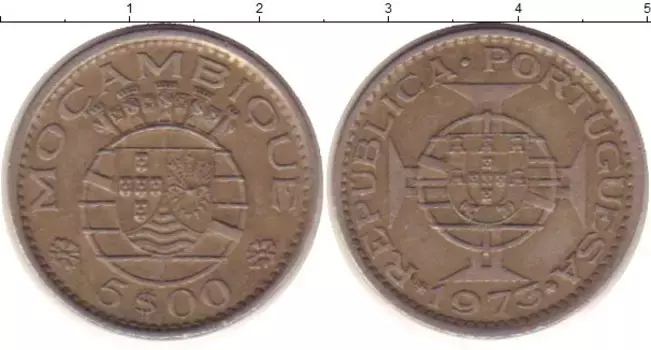 Монета 5 эскудо Мозамбика 1973 года Медно-никель Колония Португалии