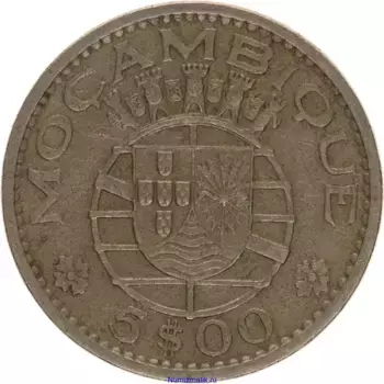 Монета 5 эскудо Мозамбика 1973 года Медно-никель