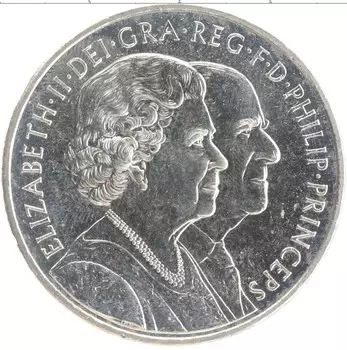 Монета 5 фунтов Англии 2007 года Медно-никель 60 лет Свадьбы Королевы Елизаветы II и принца Филиппа
