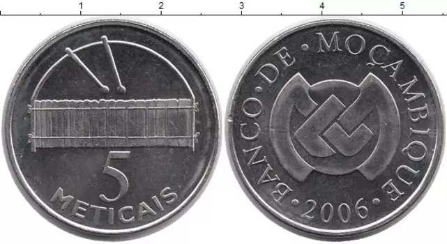 Монета 5 метикаль Мозамбика 2006 года Медно-никель