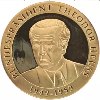 Монета Жетон Германии Латунь Теодор Хойс
