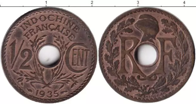 Монета 1/2 цента Индокитая 1935 года Медь