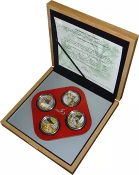 Набор монет Год кролика Островов Кука 2011 года Серебро `Подарочный набор посвящён году кролика