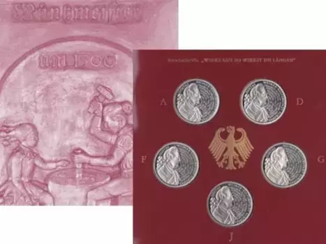 Набор монет Иоганн Вольфганг Гёте Германии 1999 года Серебро "Набор посвящен одному из величайших немецких поэтов - Иоганну Вольфгангу Гёте - автору таких произведений, как ""Страдания молодого Вертера"", ""Ифигения"", ""Эгмонт"", ""Торквато Тассо"", ""Фауст""