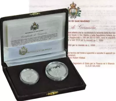 Набор монет Олимпийские игры 1992 года Сан-Марино 1992 года Серебро Набор посвящен Олимпийским играм 1992 года