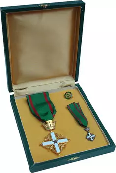 Орден Заслуг Италии 1952 года Учреждён законом № 178 от 3 марта 1951 года (вступил в силу с 1952 года)