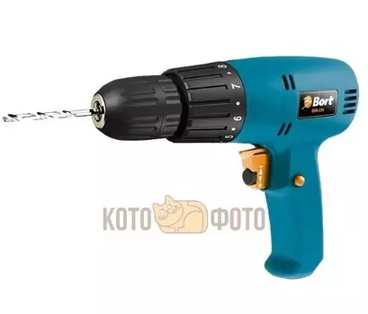 Дрель-шуруповерт Bort BSM-250
