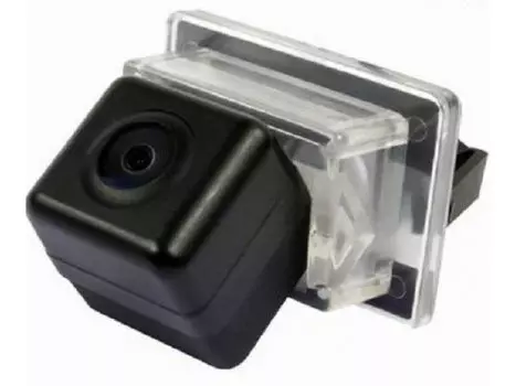 Камера заднего вида Intro VDC-059 Mercedes C-Class/E-Class