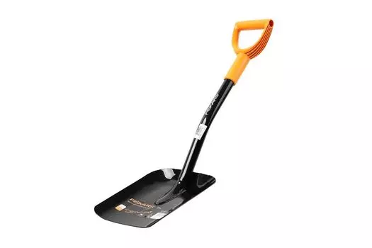 Лопата совковая укороченная SolidTM Fiskars (132622)