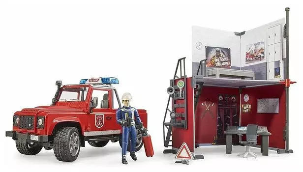 Набор Пожарная станция с джипом и фигуркой 62-701 Bruder