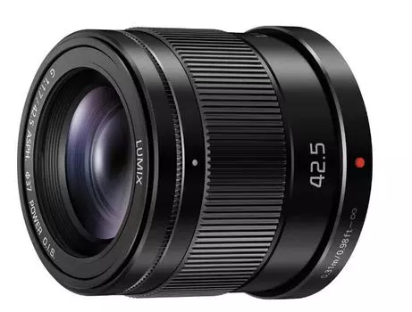 Объектив Panasonic Lumix H-HS043E-K 42.5mm f/1.7 G Aspherical Power O.I.S. (H-HS043E) черный