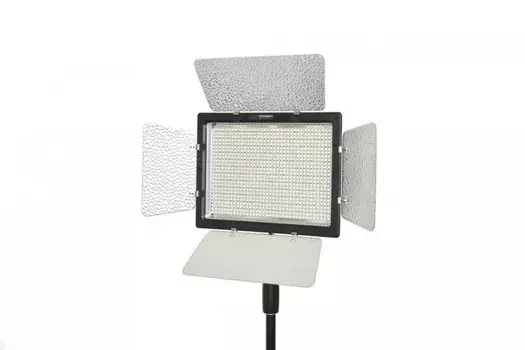 Осветитель YongNuo YN-900 LED