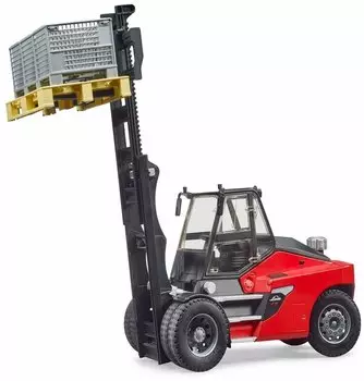 Погрузчик Linde HT160 с 3 паллетами 02-513 Bruder