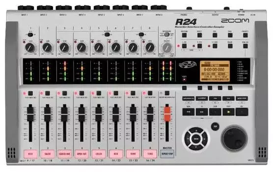 Портативная студия Zoom R24