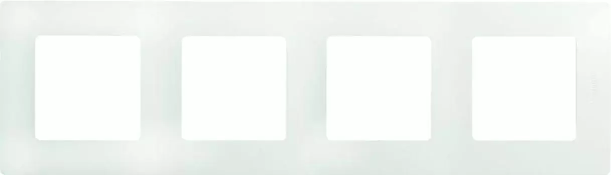 Рамка 4-м Etika бел. Leg 672504