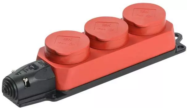 Розетка 3-м ОМЕГА РБ33-1-0м IP44 каучук красн. ИЭК PKR61-016-2-K04