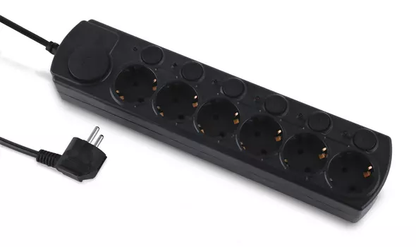 Сетевой фильтр Ippon BK252-SW 5м (6 розеток) черный