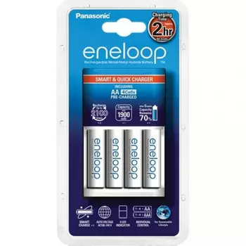 Зарядное устройство Panasonic Smart &amp; Quick Charger + 4AA 1900 mAh