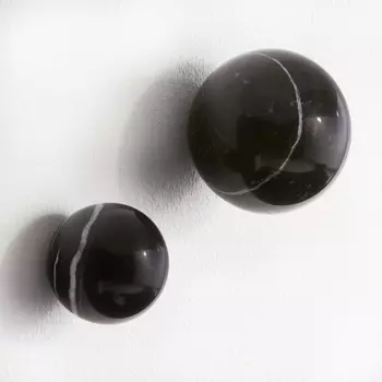 2 вешалки мраморные Americi