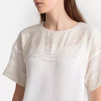 Блузка с круглым вырезом