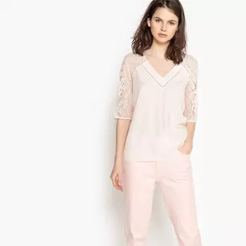 Блузка с V-образным вырезом и рукавами 3/4 из кружева