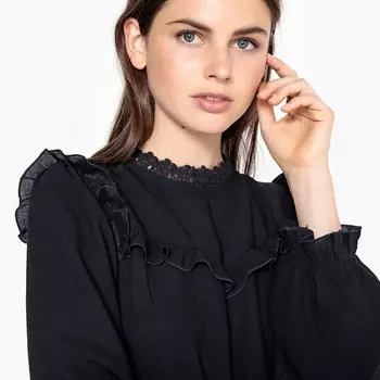 Блузка с воротником-стойкой LAURA