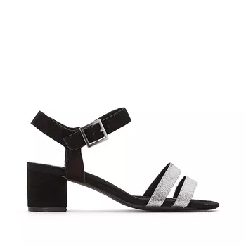 Босоножки на каблуке