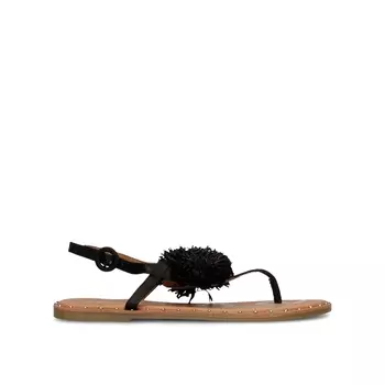 Босоножки на плоском каблуке Pompa