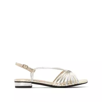 Босоножки с ремешками