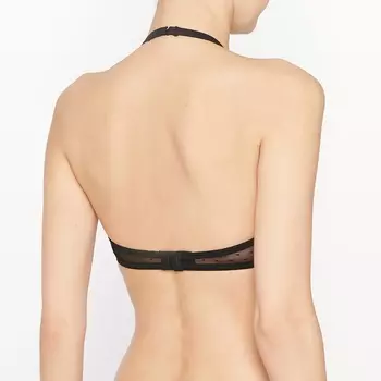 Бюстгальтер из кружева